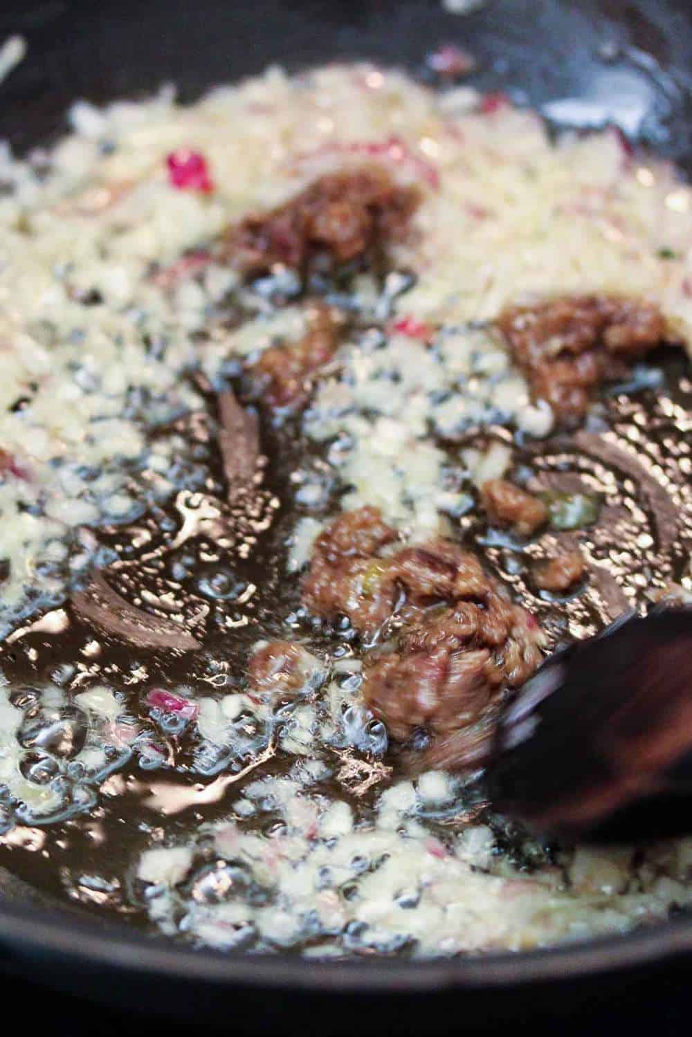 Spiedini alla Romano is an Italian loaf with mozzarella and a caper and anchovy sauce