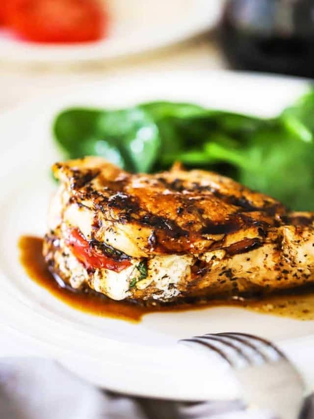 Easy Caprese-Stuffed Chicken